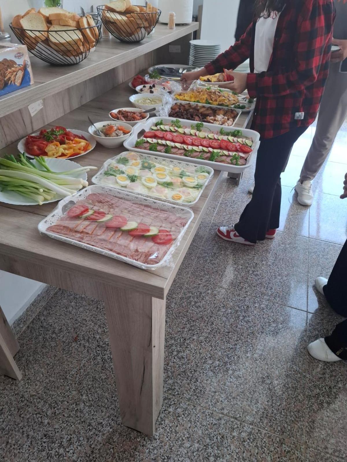 Sarinasuf Pensiunea Paradiso מראה חיצוני תמונה